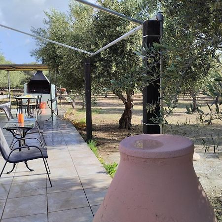 Olea Cottage Galatas  Ngoại thất bức ảnh
